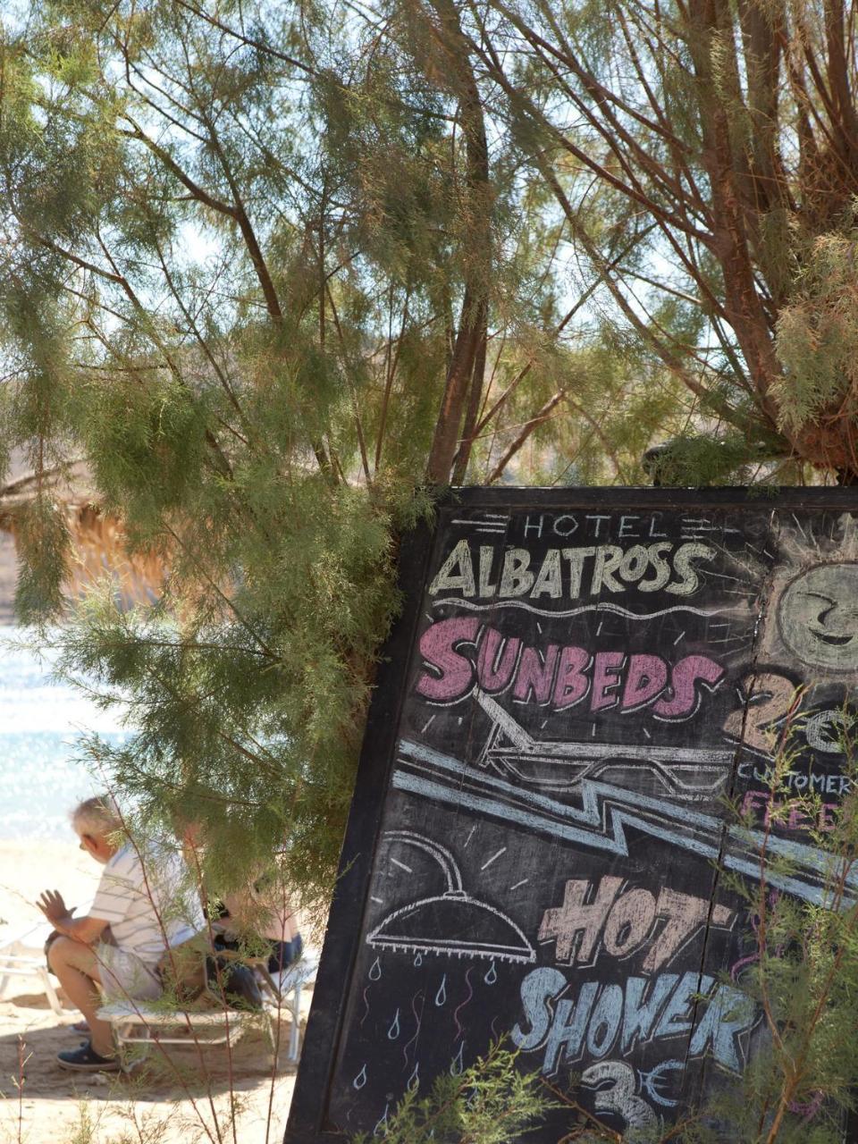 Albatross Hotel Livadi  Exterior foto